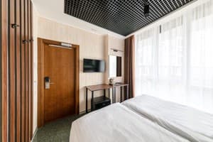 MISTO capsule hotel 3